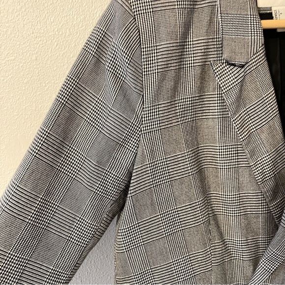 Forever 21 Glen Plaid Double Breasted Blazer Black White-Large - Picture 4 of 9